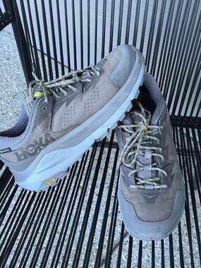Hoka One One M Kaha Low GTX Charcoal Grey Green Sheen Hiking Shoes